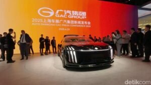 gac-pamer-hyptec-earth-konsep-mobil-listrik-station-wagon-di-shanghai-auto-show-2025-1745445540580_169